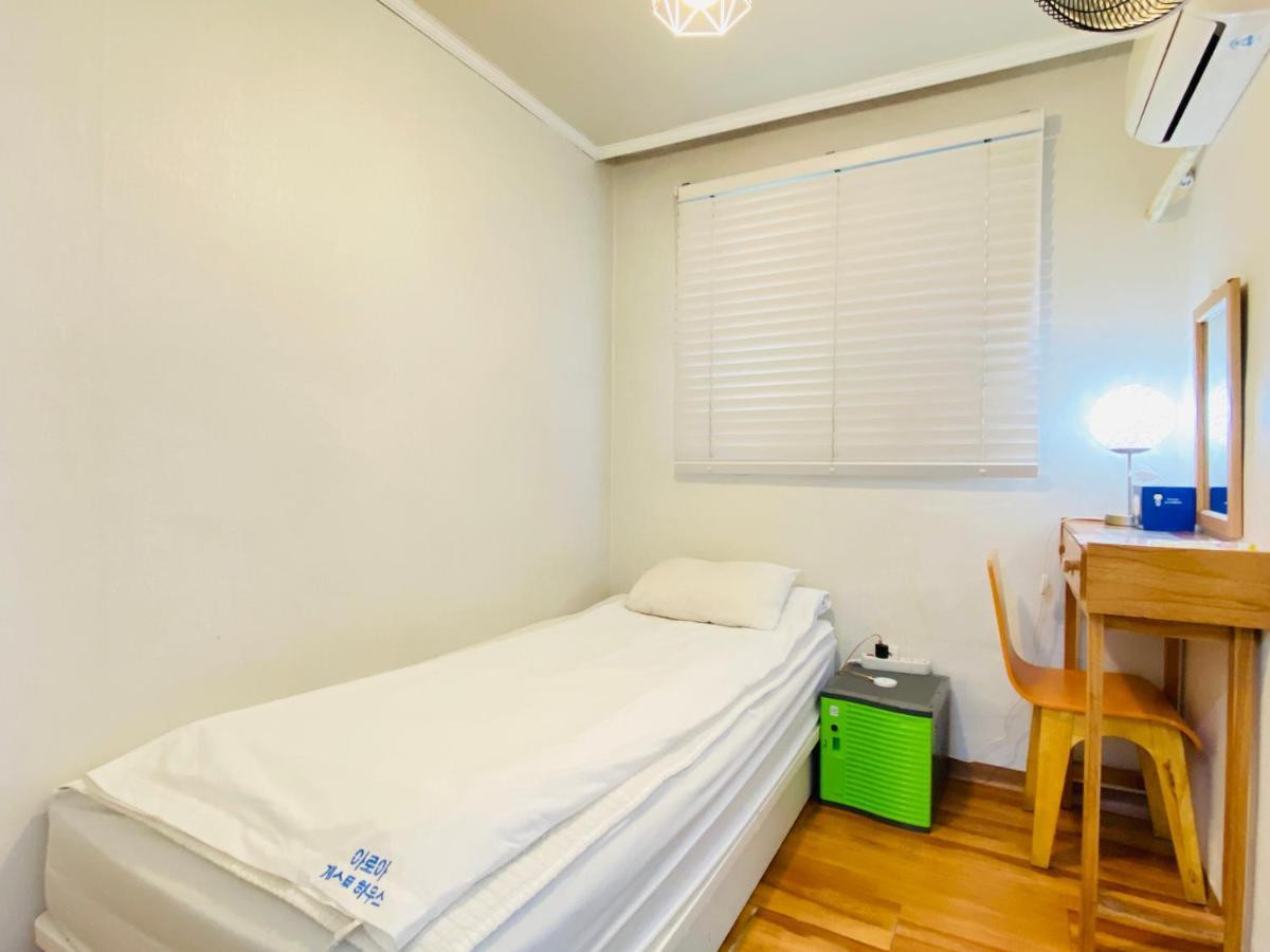 Aroha Guesthouse Seoul Station Dış mekan fotoğraf