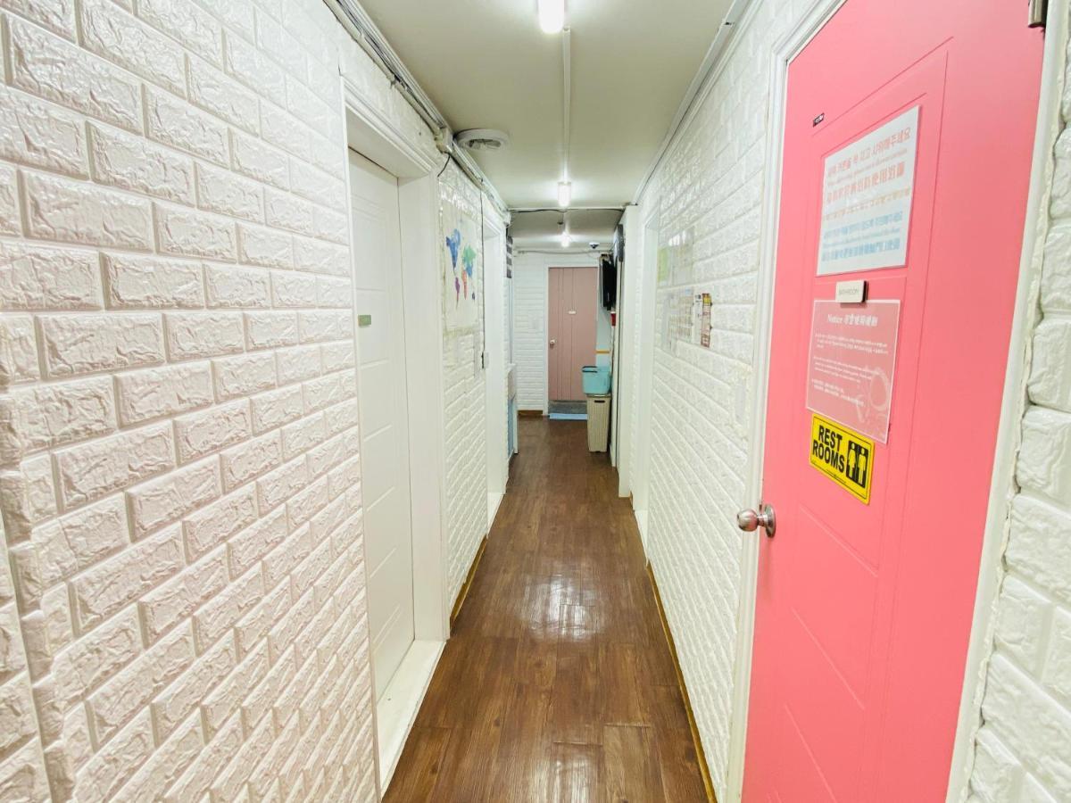 Aroha Guesthouse Seoul Station Dış mekan fotoğraf
