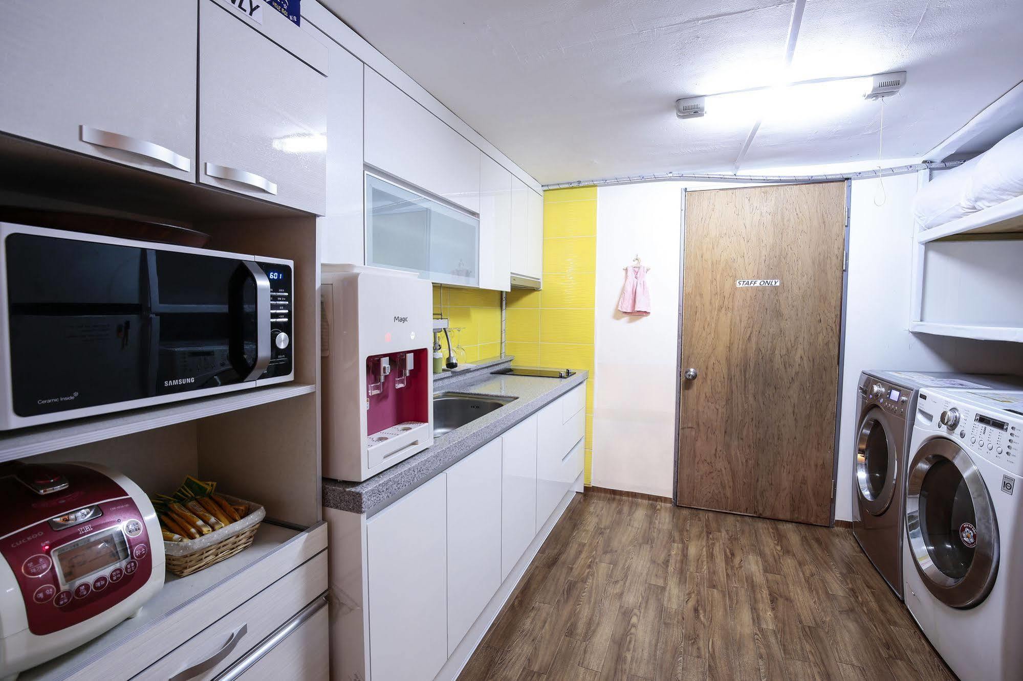 Aroha Guesthouse Seoul Station Dış mekan fotoğraf