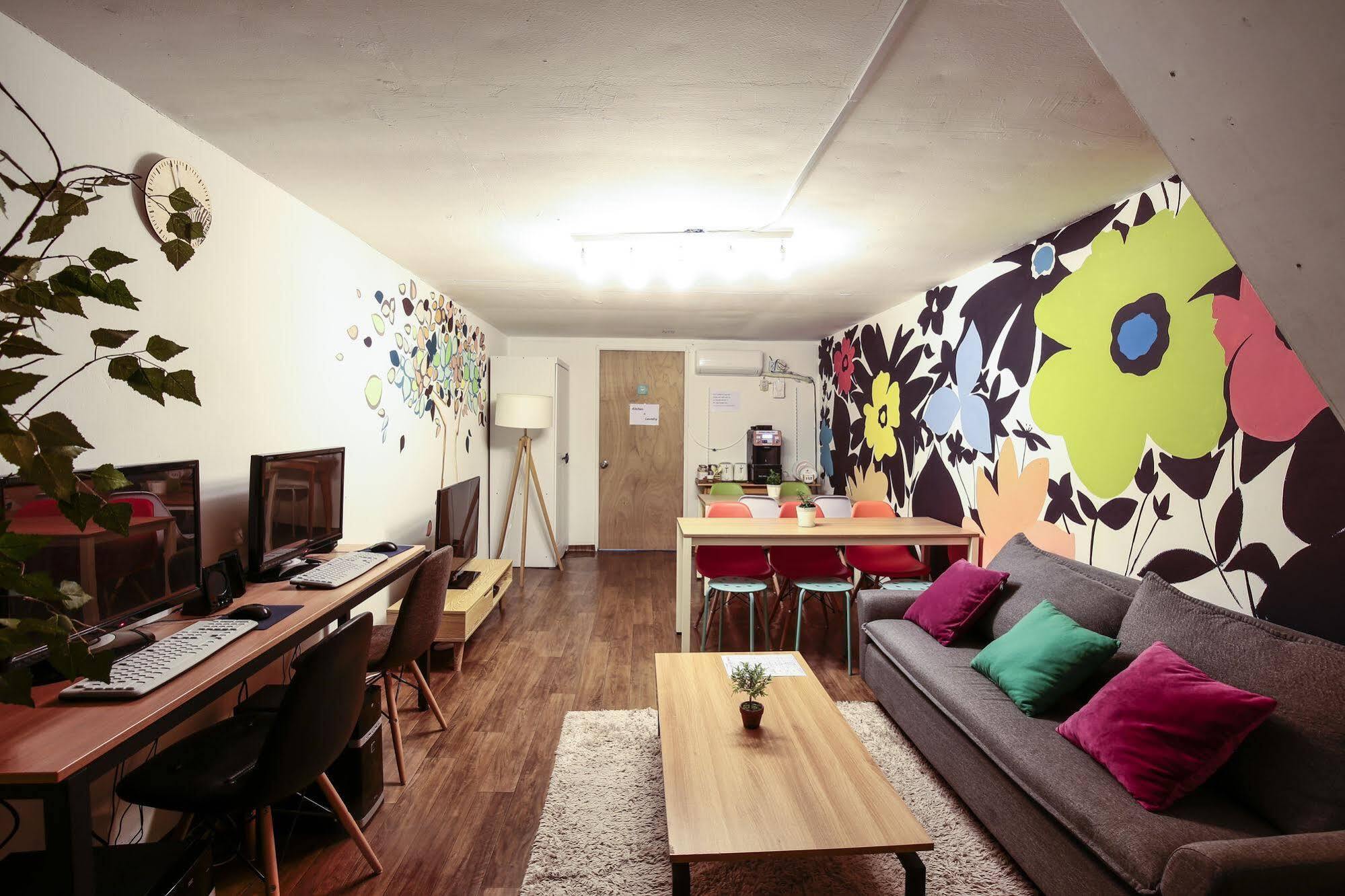 Aroha Guesthouse Seoul Station Dış mekan fotoğraf